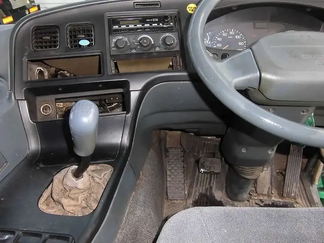 三菱 スーパーグレート PJ-FU50JZ(6x2)の写真23