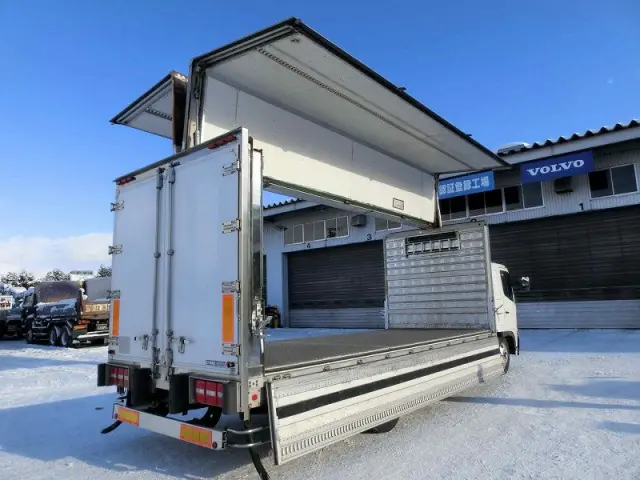 日野 レンジャー ADG-FD7JLWA(2WD)の写真10