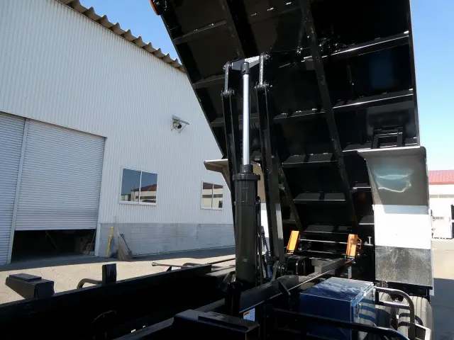 三菱 ファイター PDG-FM62FZ(2WD)の写真11