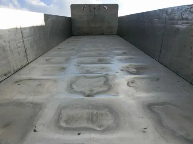 いすゞ ギガ PJ-CYZ51Q5(6x4)の写真8