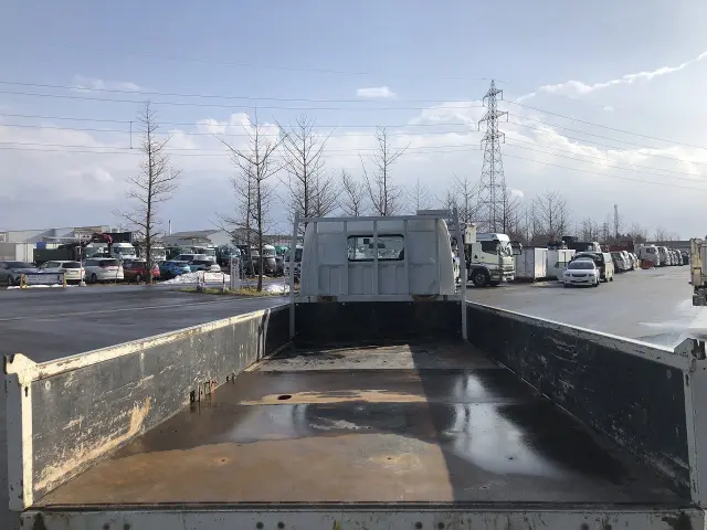 三菱 キャンター TPG-FEA50(2WD)の写真7