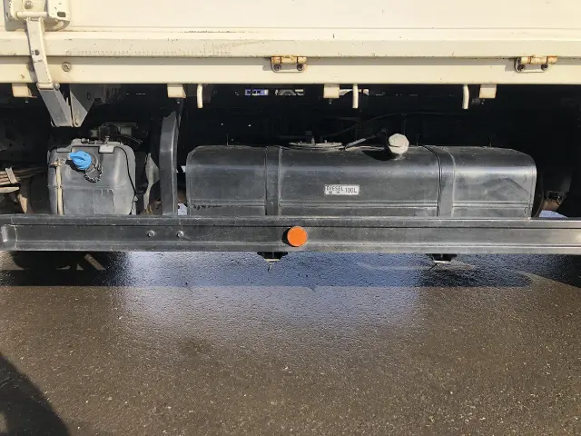 三菱 キャンター TPG-FEA50(2WD)の写真11