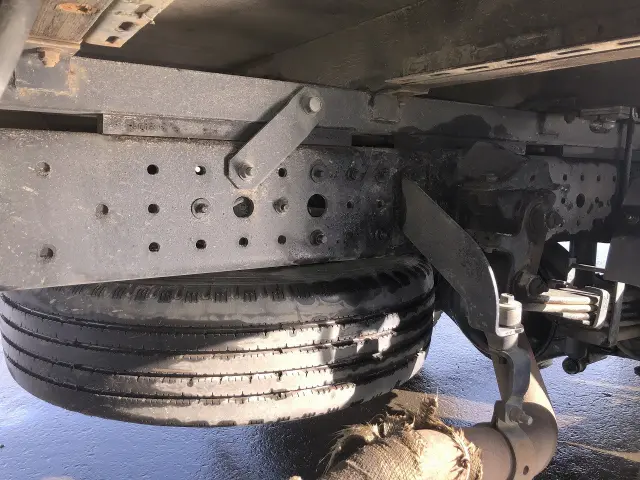 三菱 キャンター TPG-FEA50(2WD)の写真12