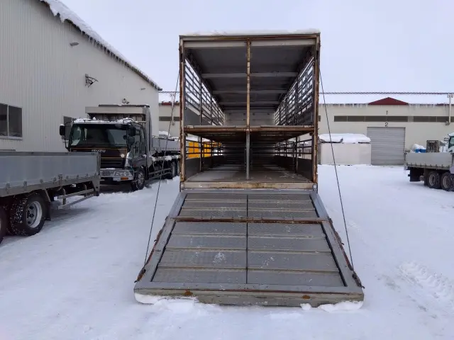 日野 プロフィア BDG-FW1EXYG(8x4)の写真12