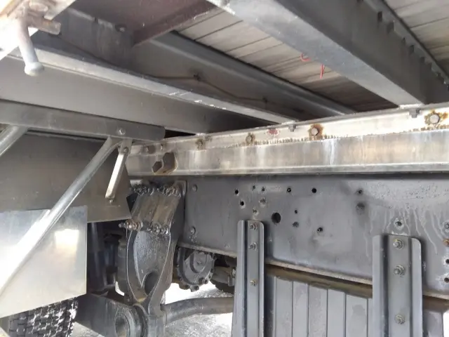 日野 プロフィア BDG-FW1EXYG(8x4)の写真14