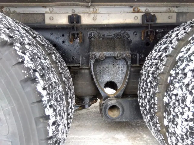 日野 プロフィア BDG-FW1EXYG(8x4)の写真16