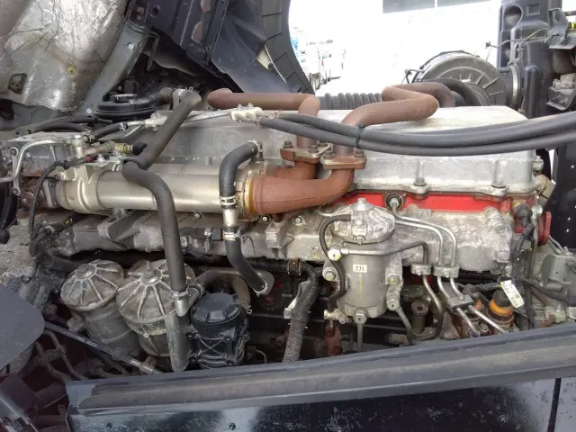 日野 プロフィア BDG-FW1EXYG(8x4)の写真20