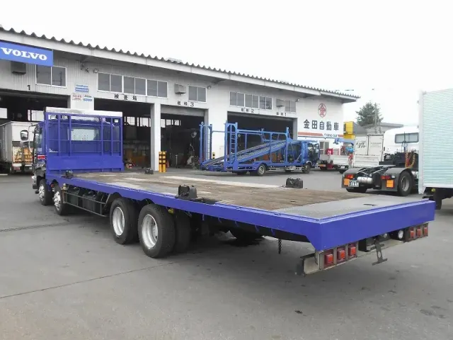 いすゞ ギガ PJ-CYJ51W5(8x4)の写真7