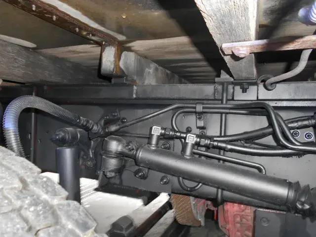 いすゞ ギガ PJ-CYJ51W5(8x4)の写真10