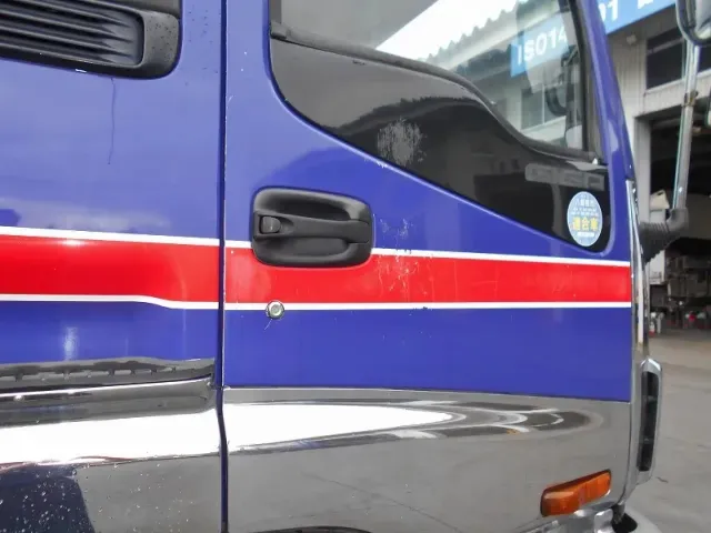 いすゞ ギガ PJ-CYJ51W5(8x4)の写真16