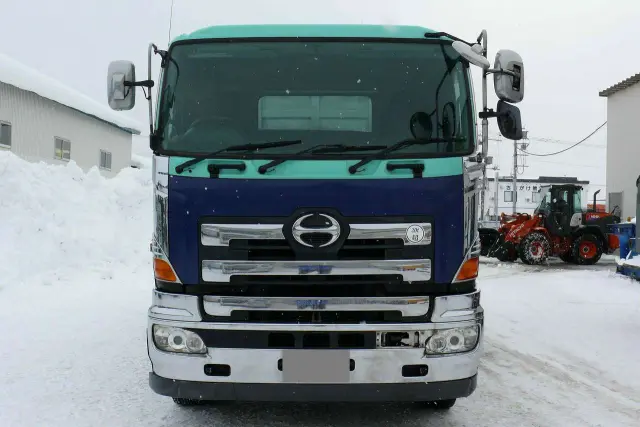 日野 プロフィア PK-FS1EPWA(6x4)の写真2