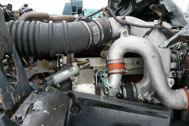 日野 プロフィア PK-FS1EPWA(6x4)の写真20