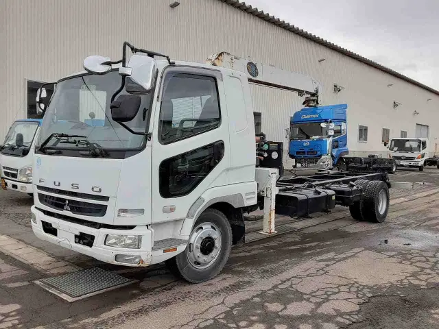三菱 ファイター PJ-FK62FZ(2WD)の写真1