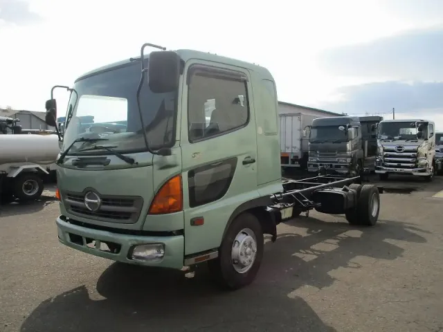 日野 レンジャー ADG-FD7JJWA(2WD)の写真1