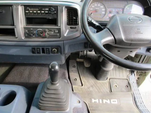 日野 レンジャー ADG-FD7JJWA(2WD)の写真22