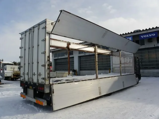 UD クオン ADG-CD4ZA(6x2)の写真11