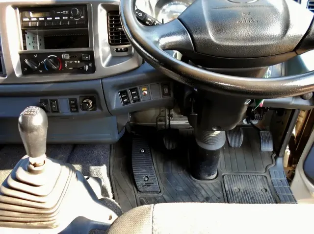 日野 レンジャー PB-FD7JPFA(2WD)の写真23