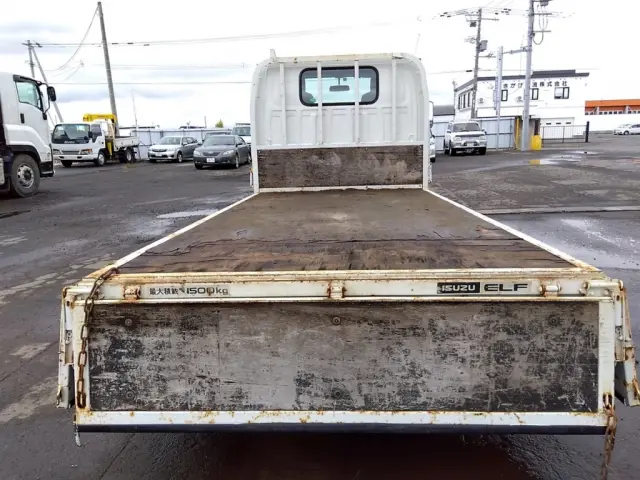 いすゞ エルフ SKG-NHS85A(4WD)の写真9