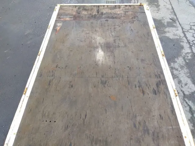 いすゞ エルフ SKG-NHS85A(4WD)の写真10