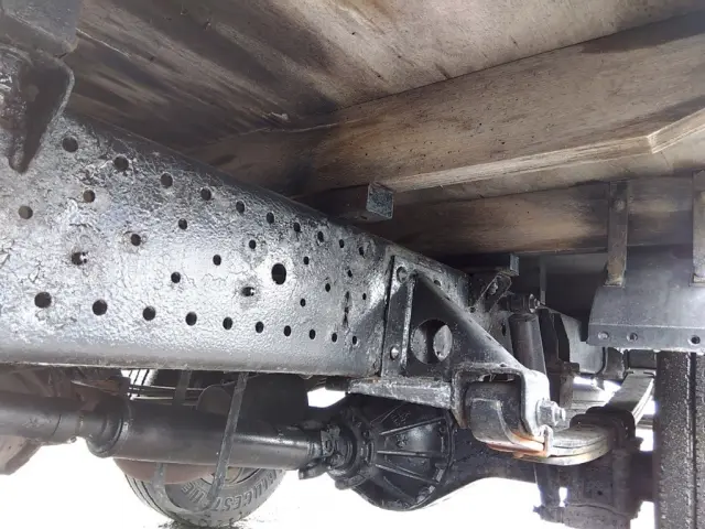 いすゞ エルフ SKG-NHS85A(4WD)の写真13