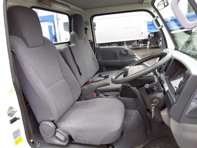 いすゞ エルフ SKG-NHS85A(4WD)の写真22