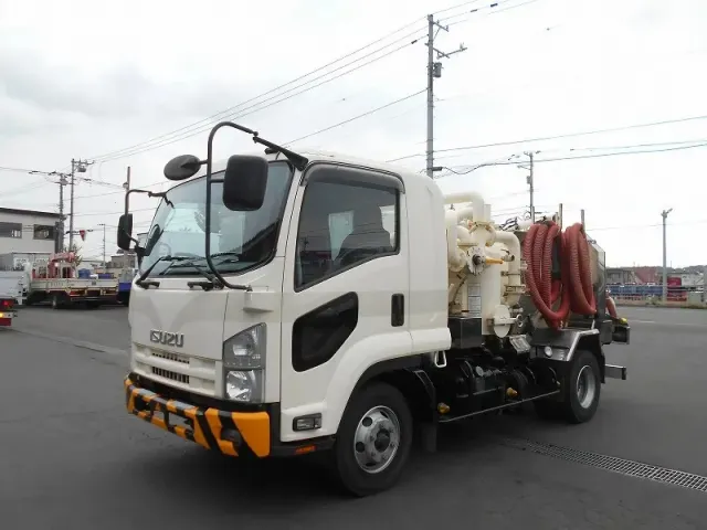 いすゞ フォワード SKG-FRR90S2(2WD)の写真1