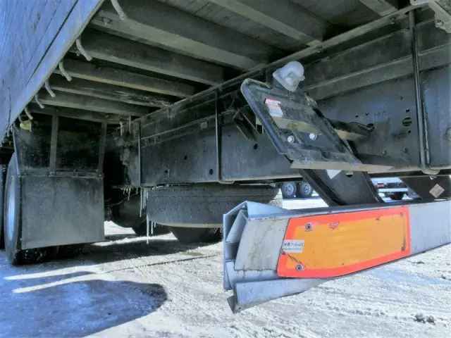 いすゞ ギガ PJ-CYZ52V6(6x4)の写真11