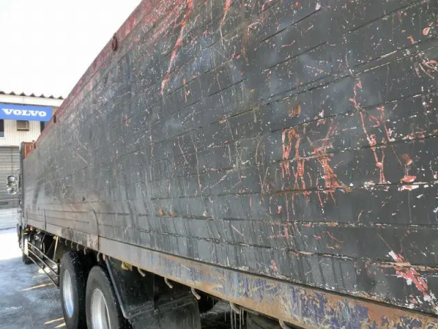 いすゞ ギガ PJ-CYZ52V6(6x4)の写真15