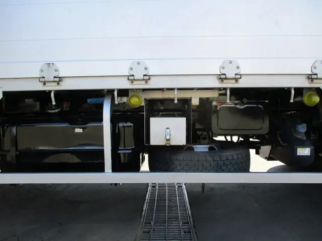 三菱 ファイター TKG-FK61F(2WD)の写真15