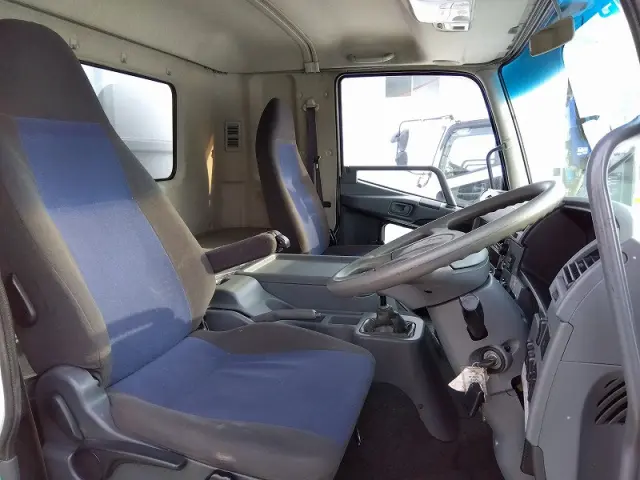 三菱 ファイター TKG-FK61F(2WD)の写真22