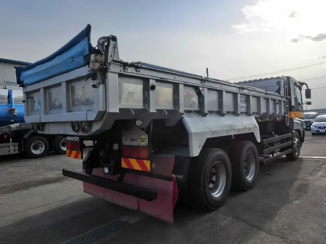 三菱 スーパーグレート QKG-FV50VY(6x4)の写真6