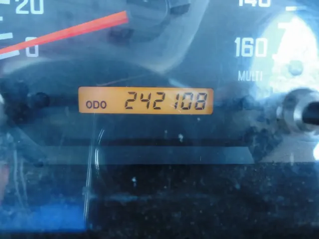 いすゞ フォワード PKG-FRR90S2(2WD)の写真24