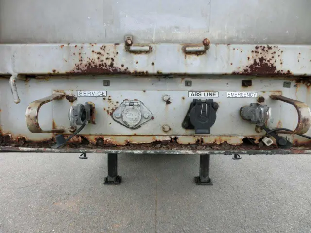 輸送機工業 トレーラー YFS2204の写真17