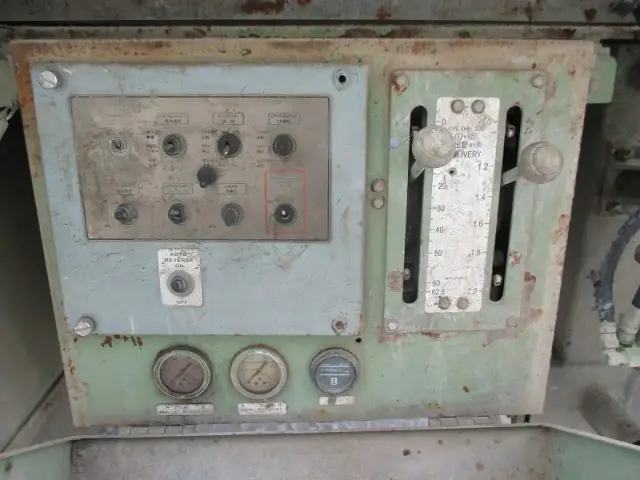 いすゞ ギガ KC-CYZ81Q2改(6x4)の写真15