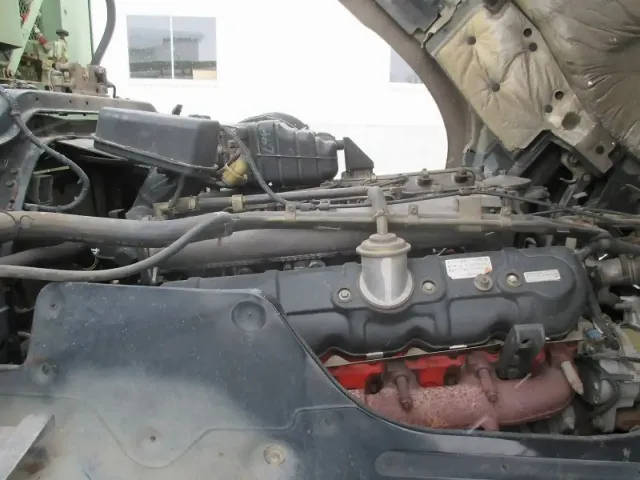 いすゞ ギガ KC-CYZ81Q2改(6x4)の写真19