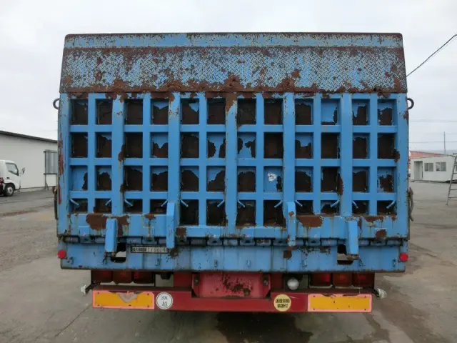 いすゞ ギガ KL-CYH51V3(8x4)の写真5