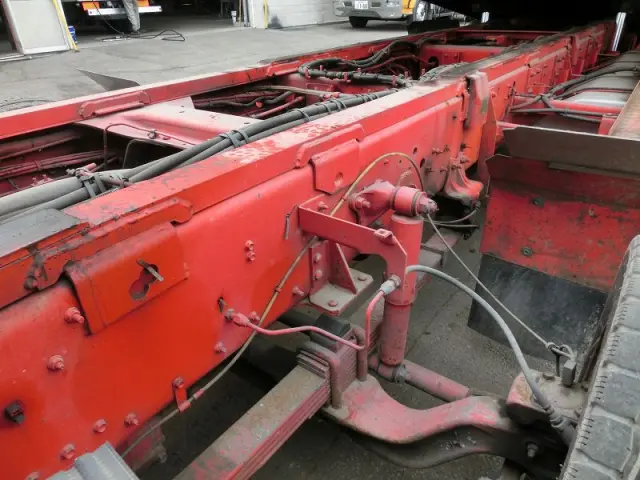 いすゞ ギガ KL-CYH51V3(8x4)の写真11