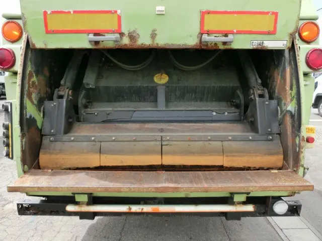 いすゞ フォワード PDG-FRS90S1(4WD)の写真8