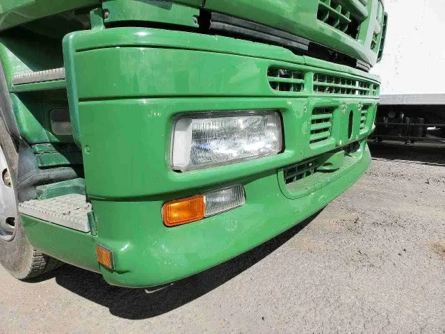 いすゞ ギガ PDG-CYY77V8(6x4)の写真14