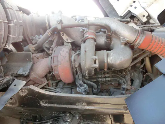 いすゞ ギガ PDG-CYY77V8(6x4)の写真18