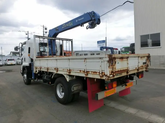 いすゞ フォワード PDG-FRS90S1(4WD)の写真4