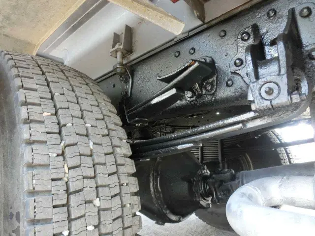 三菱 ファイター KK-FL63HE(4WD)の写真11