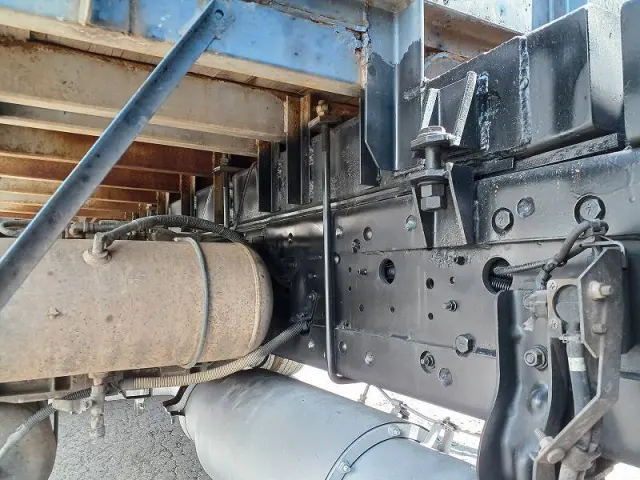 日野 プロフィア BDG-FS1EZYA(6x4)の写真10