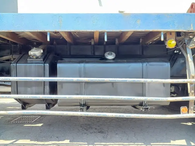 日野 プロフィア BDG-FS1EZYA(6x4)の写真13