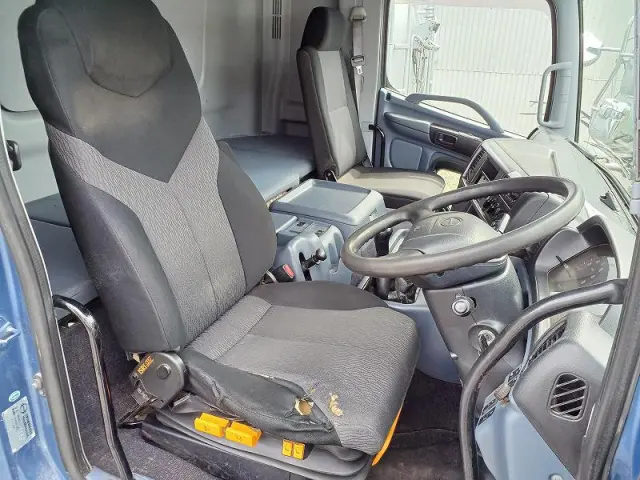 日野 プロフィア BDG-FS1EZYA(6x4)の写真22