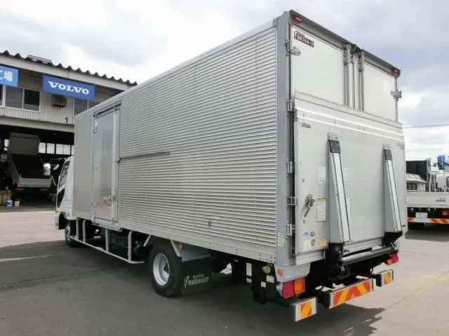 三菱 ファイター TKG-FK61F(2WD)の写真4