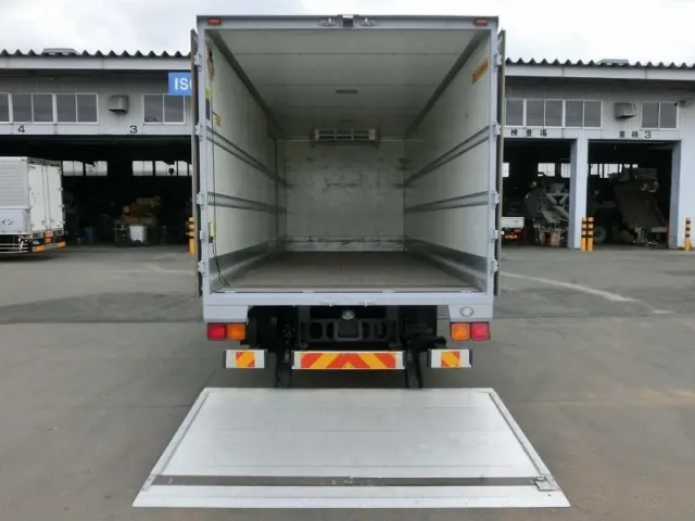 三菱 ファイター TKG-FK61F(2WD)の写真8