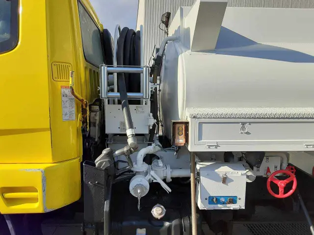 三菱 ファイター PA-FL63F(4WD)の写真16