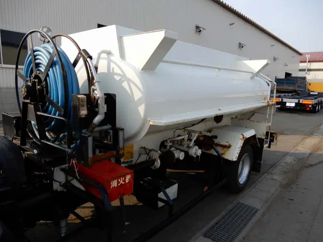 いすゞ エルフ PB-NPS81AN(4WD)の写真11