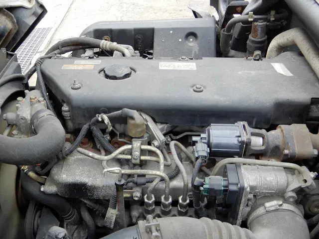 いすゞ エルフ PB-NPS81AN(4WD)の写真21